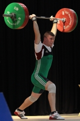Simon Bence (85 kg) lökés gyakorlata